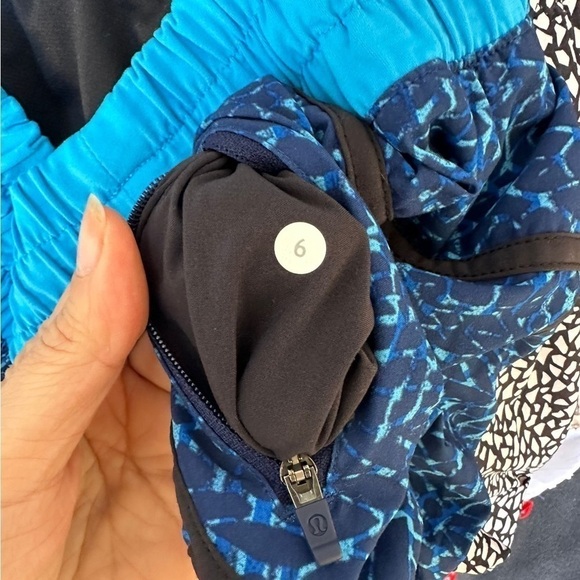 Lululemon Tracker Short III Samba Snake Kayak Blue Hero Blue / Kayak Blu… - Picture 6 of 6